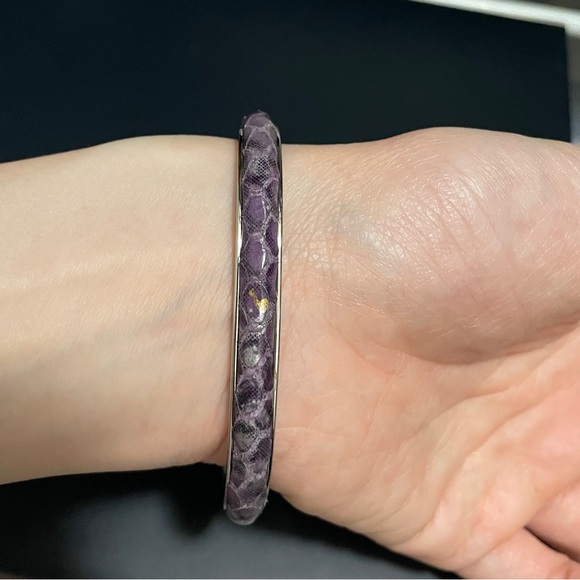 Purple Patterned bangle - Picture 2 of 3